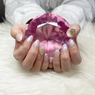 ロング see love gritterのネイルデザイン