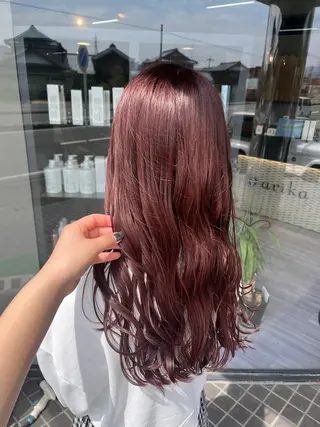 ロング alu所属・alu yuinaのヘアスタイル