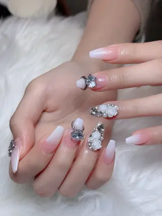 ネイル Lumi Nailのネイルデザイン