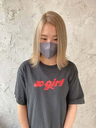 ミディアム ボブ/レイヤー/ ショートcovo代表のヘアスタイル