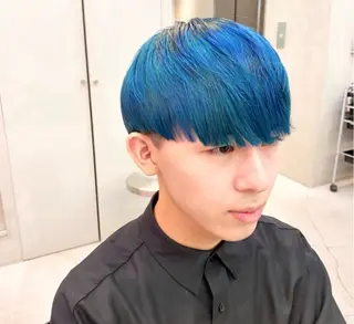 ショート カラー メンズ 普通の美容室じゃない ⁉️/若林のヘアスタイル