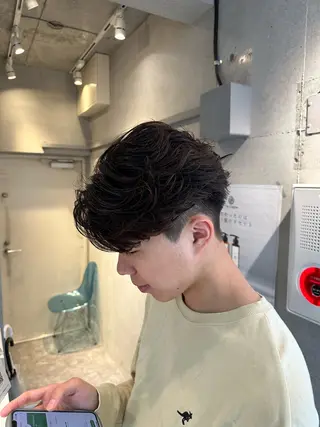 パーマ メンズ 💎メンズカット ／フェザー／細野💎のヘアスタイル