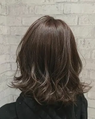 ミディアム カラー ヘアアレンジ 秋山 幸太のヘアスタイル