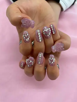 ネイル 五十嵐 美智のネイルデザイン