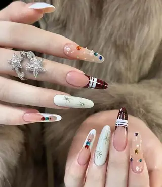 ネイル Oomiya 服部のネイルデザイン