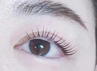 マツエク・マツパ マリアージュ所属・マリアージュ 安藤のマツエク・マツパデザイン