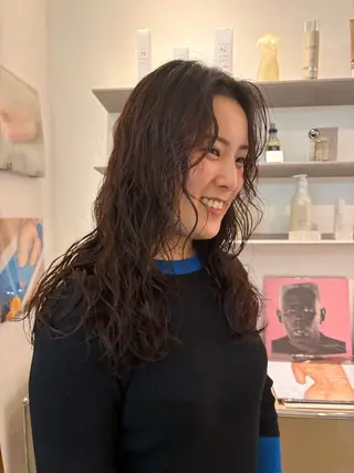 セミロング HITOMI 福岡パーマのヘアスタイル