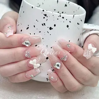 ネイル Queens テイのネイルデザイン