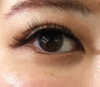 マツエク・マツパ NEON博多店 chinatsuのマツエク・マツパデザイン