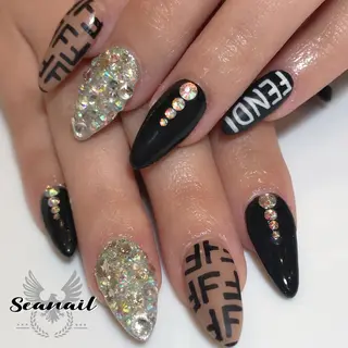 ネイル 小尾 栞のネイルデザイン