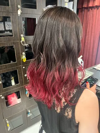 セミロング カラー Eleanor立川北口所属・🦋YUI 髪質改善 ブリーチ　着付け🦋のヘアスタイル