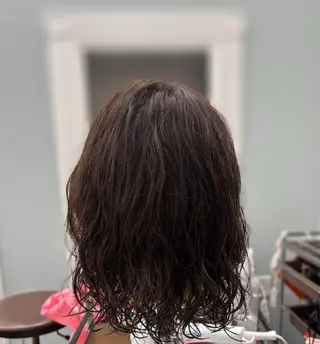 セミロング パーマ ️🫧押上️🫧はな 🫧まとまるショートのヘアスタイル