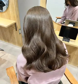 ロング カラー Vélua/miiu所属・韓国束感まつ毛 /Takaのマツエク・マツパデザイン