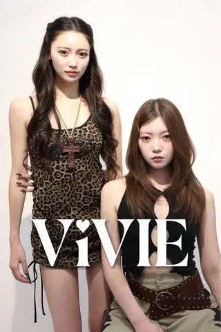 ロング カラー TATSUブリーチ/ ミルクティーベージュのヘアスタイル