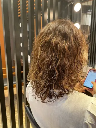 ミディアム パーマ 小林 大輝のヘアスタイル