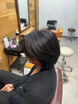 ミディアム メンズ LUAU 尼崎/ ISOBEのヘアスタイル