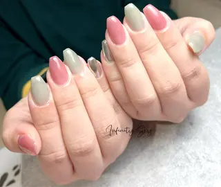 ネイル infinity skyのネイルデザイン