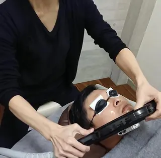 メンズ ビューティースタジオ DEWのエステ・リラクイメージ