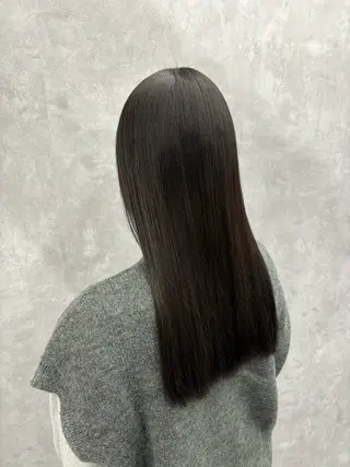 セミロング NUMBER 天王寺YUYAのヘアスタイル