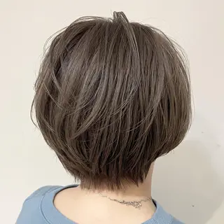 ショート カラー AMI Hair  supply所属・髪質改善カラー 韓国風レイヤーのヘアスタイル