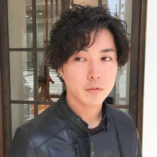 ショート パーマ メンズ プラスト（カットモデル専用枠）所属・すごう こうへいのヘアスタイル