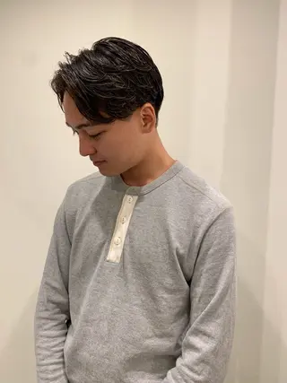 メンズ アイブロウ 落合希 Olivebeigeのヘアスタイル