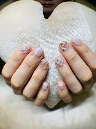 ネイル ECLAT エクラ所属・寺山 千鶴のネイルデザイン