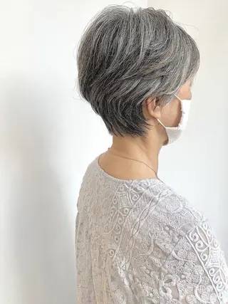 ショート カラー パーマ 50代専門美容師 若見えカット山田昌男のヘアスタイル