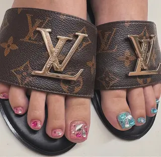 ネイル kitty nail所属・Lily nailのネイルデザイン