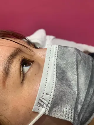 マツエク・マツパ なぽ ❤︎ y2k/韓国nailのネイルデザイン