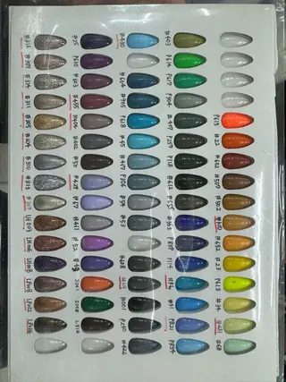 ネイル MAXKELLY SAEのネイルデザイン