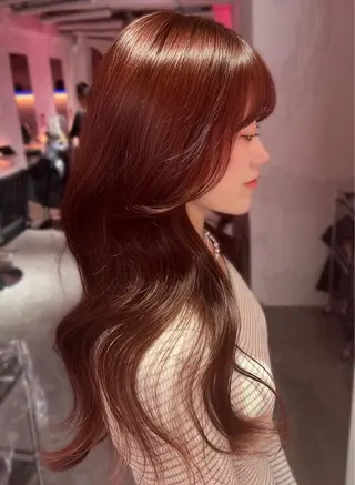 セミロング sara/名古屋 ／ハイトーンのヘアスタイル