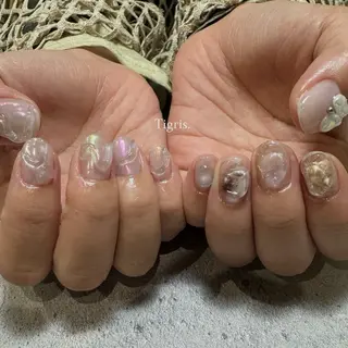 ネイル Tigris.所属・Tigris. sadamotoのネイルデザイン
