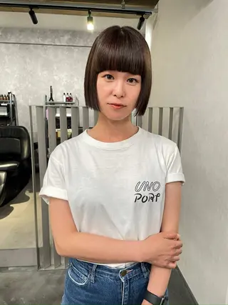 ショート ofF élua所属・🌵ボブ/切りっぱな し/ショート藤長芽生のヘアスタイル