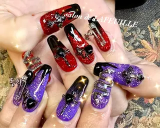 ロング サロンドラフィーユ LAFEUILLEのネイルデザイン