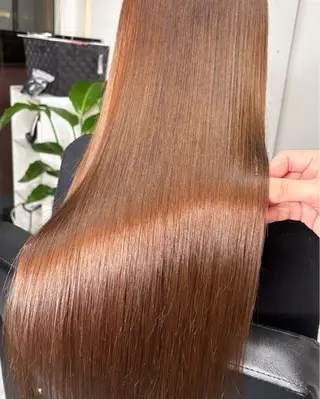 カラー kouki /髪質改善／艶カラーのヘアスタイル