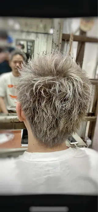 ショート カラー メンズ メンズStylist 山根慧のヘアスタイル
