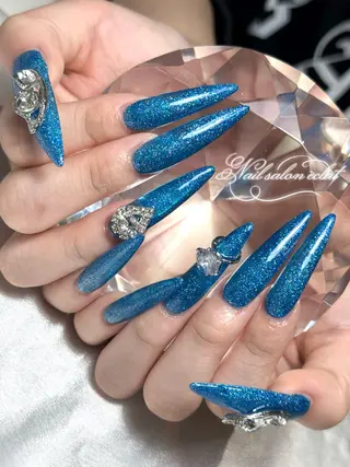 ネイル éclat ⸝꙳.⋆ 栄|久屋大通のネイルデザイン