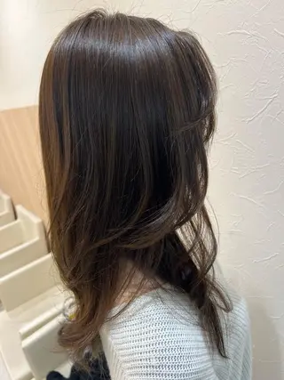 ロング カラー 中川 あすきのヘアスタイル
