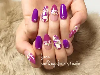 ネイル Yakko pas á pasのネイルデザイン