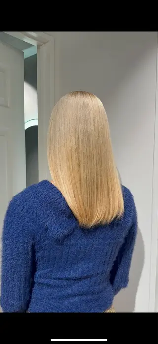 ミディアム カラー 【派手髪】【個性派】 lilica💫⚡️のヘアスタイル