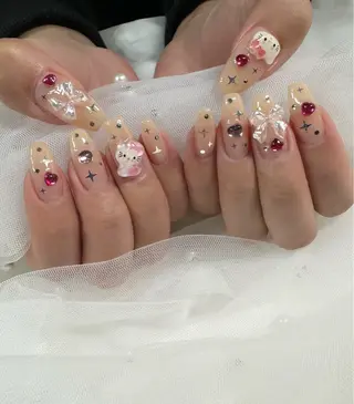 ネイル 東 千夏のネイルデザイン