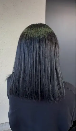 ミディアム カラー シュリンプes石川橋店所属・✄﻿ショートモデル/ 落合 悠夏のヘアスタイル