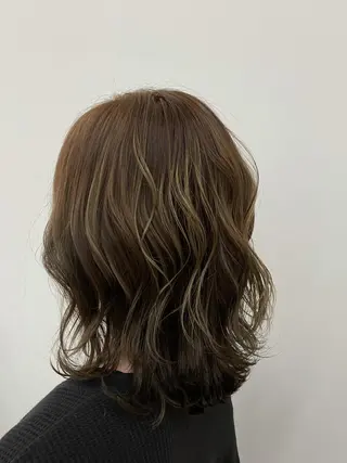 カラー ハイトーンカラー/ miyuuのヘアスタイル