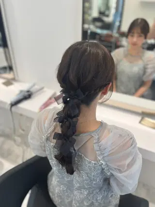 ロング ヘアアレンジ うる艶モテカラー💞 盛れるヘアメ👧🏻のヘアスタイル