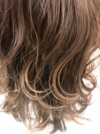 ミディアム カラー 🔥店長 原田🔥 Ash日野店のヘアスタイル