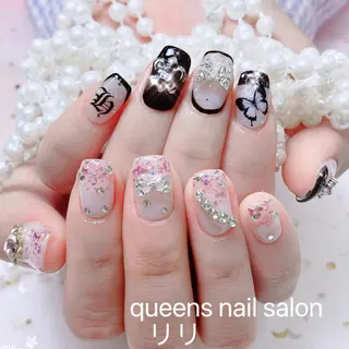 ネイル リリ 奈🎀のネイルデザイン