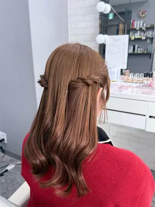 セミロング ヘアアレンジ misaki 🍒のヘアスタイル