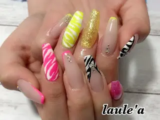 ネイル Rグループ felizのネイルデザイン