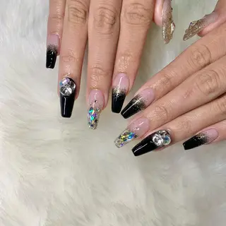 ネイル Nes.nail所属・🌼Nomura Yuko🌷のネイルデザイン